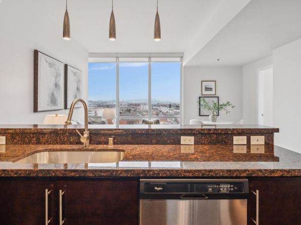222 Broadway 1002, Oakland CA 94607