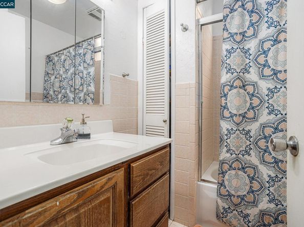 3755-3759 Mission St, San Francisco CA 94110