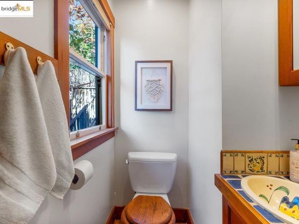 1125 Keith Avenue, Berkeley CA 94708