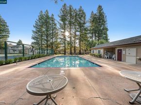 638 La Corso Dr, Walnut Creek CA 94598