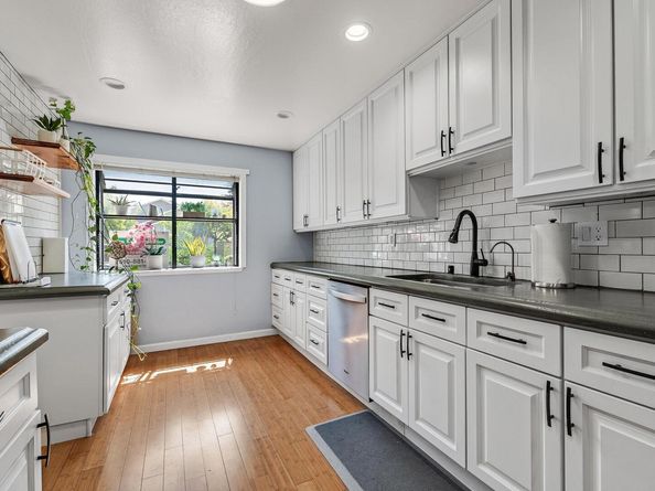 3238 Monika Ln, Hayward CA 94541