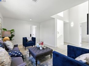 1739 E 22Nd St, Oakland CA 94606