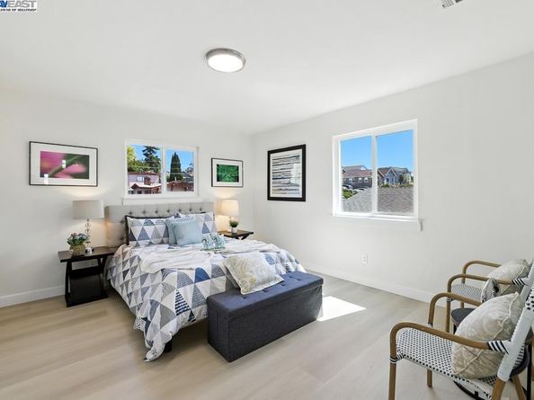 1739 E 22Nd St, Oakland CA 94606