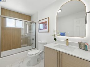 1739 E 22Nd St, Oakland CA 94606