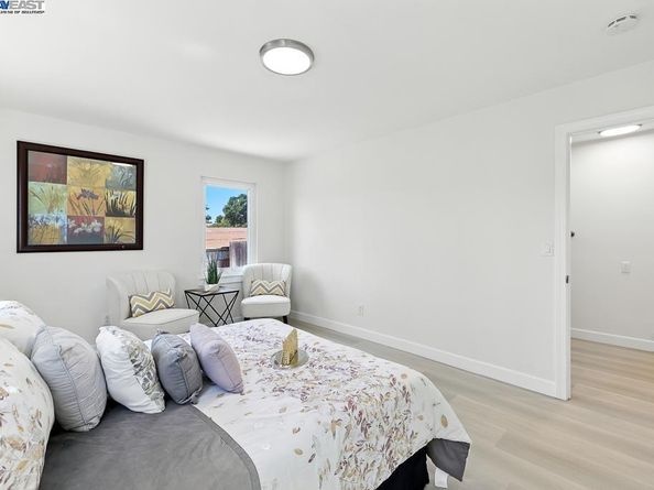 1739 E 22Nd St, Oakland CA 94606
