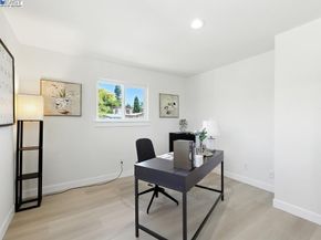 1739 E 22Nd St, Oakland CA 94606