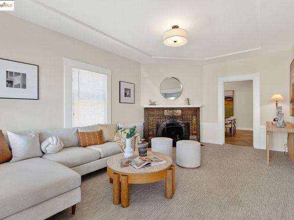 3622 Emerson ST, Oakland CA 94610