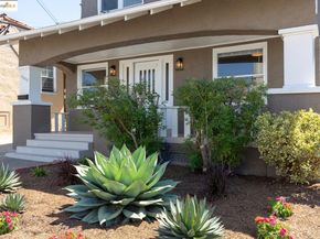 3622 Emerson ST, Oakland CA 94610