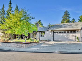786 Bonita Ave