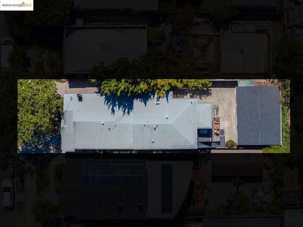 1412 Peralta Ave, Berkeley CA 94702