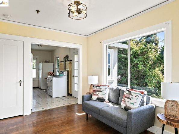 1412 Peralta Ave, Berkeley CA 94702