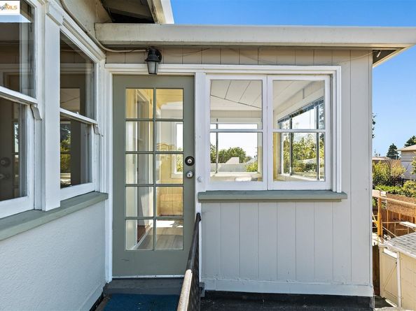 1412 Peralta Ave, Berkeley CA 94702