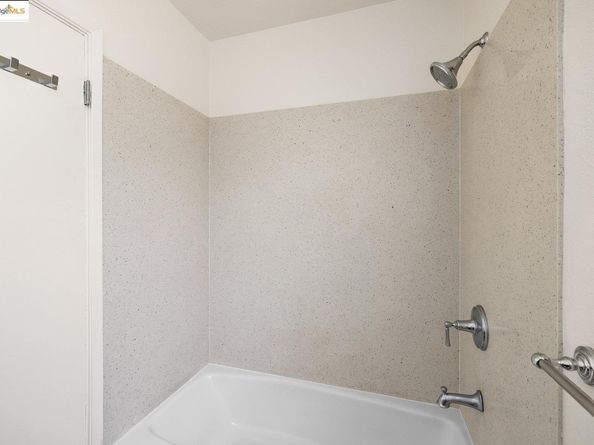 2018 99Th Ave, Oakland CA 94603