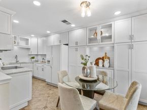 215 Mavis Dr, Pleasanton CA 94566