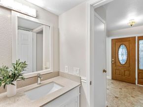 215 Mavis Dr, Pleasanton CA 94566