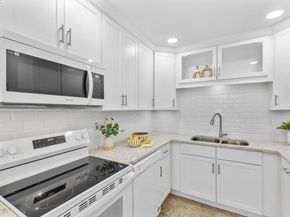 215 Mavis Dr, Pleasanton CA 94566