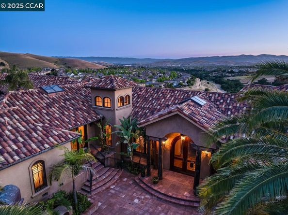 1615 Lawrence Rd, Danville CA 94506