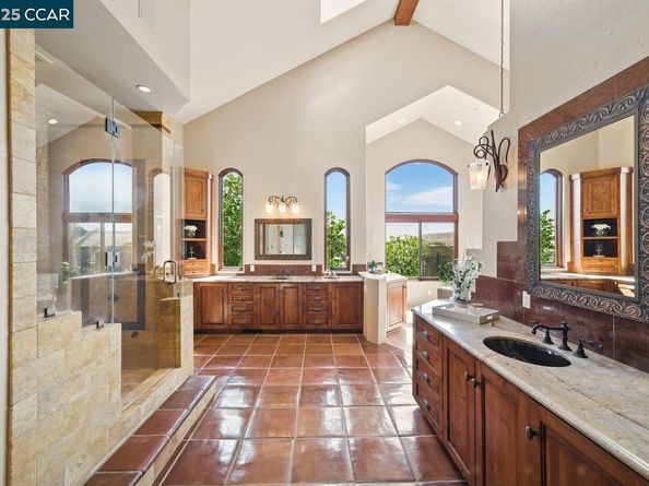 1615 Lawrence Rd, Danville CA 94506