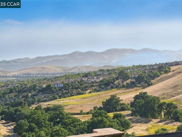 1615 Lawrence Rd, Danville CA 94506