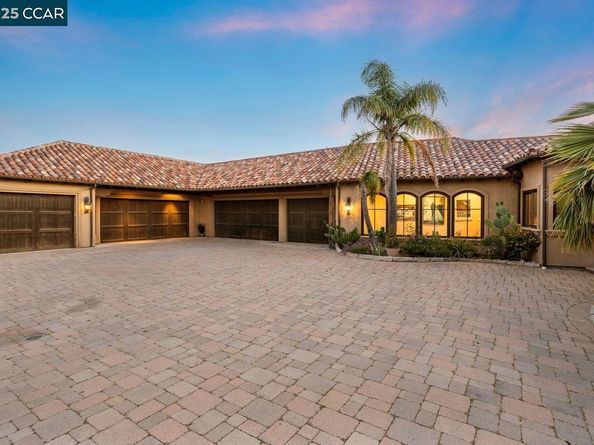 1615 Lawrence Rd, Danville CA 94506