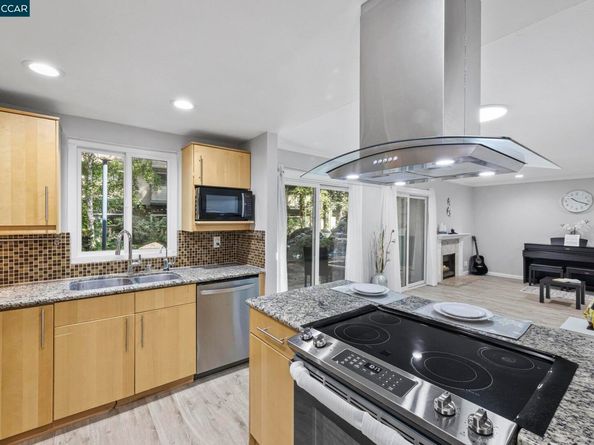1117 Indian Summer Ct, San Jose CA 95122