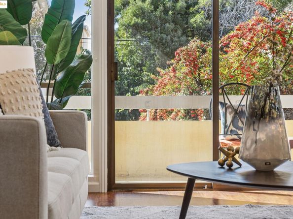 651 Oakland Ave 1E, Oakland CA 94611