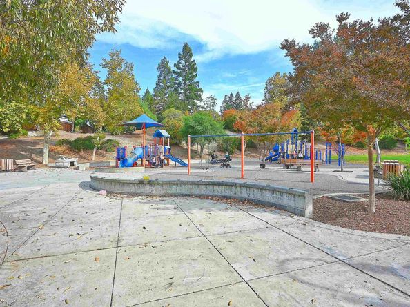 648 Fig Tree Lane, Martinez CA 94553