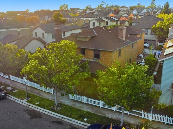 1136 Taraya Ter, Hercules CA 94547