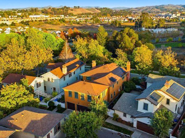 1136 Taraya Ter, Hercules CA 94547