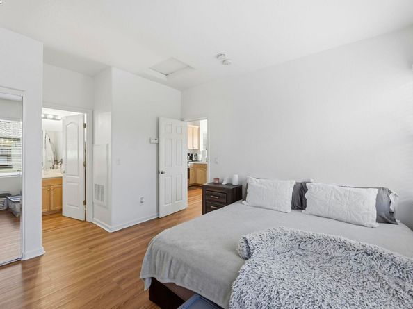 1136 Taraya Ter, Hercules CA 94547