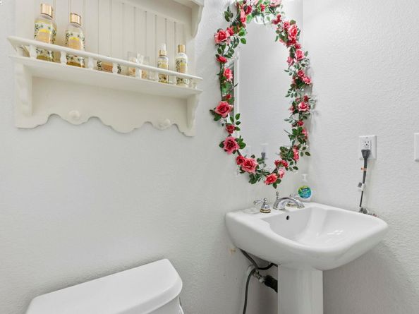 1136 Taraya Ter, Hercules CA 94547