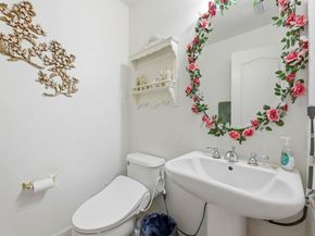 1136 Taraya Ter, Hercules CA 94547