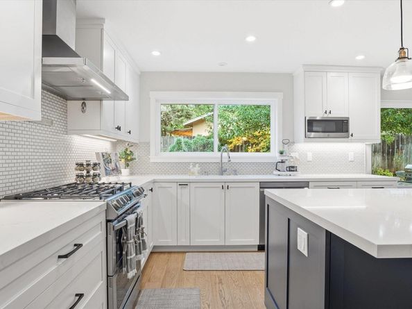 235 Appalachian Dr, Martinez CA 94553