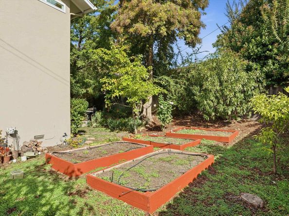 235 Appalachian Dr, Martinez CA 94553