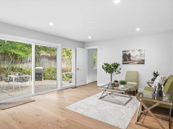 235 Appalachian Dr, Martinez CA 94553