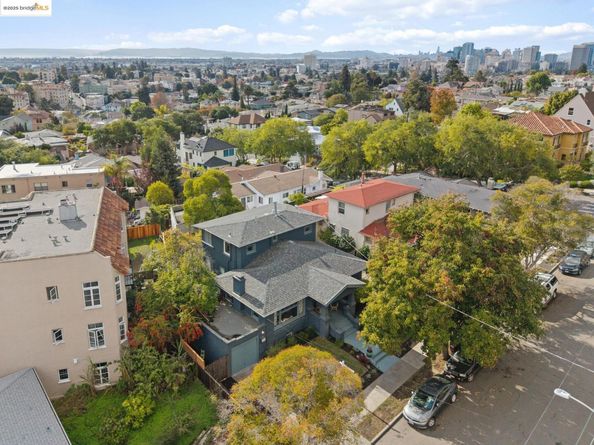919 Mckinley Ave, Oakland CA 94610