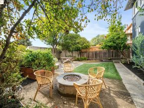 919 Mckinley Ave, Oakland CA 94610