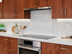 919 Mckinley Ave, Oakland CA 94610