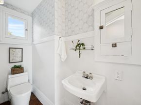 919 Mckinley Ave, Oakland CA 94610