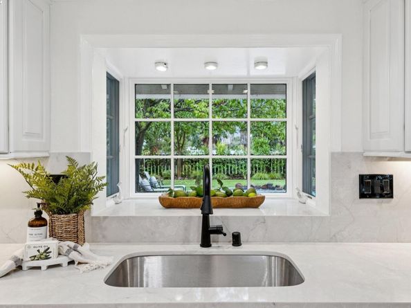 55 Cora Ct, Walnut Creek CA 94597