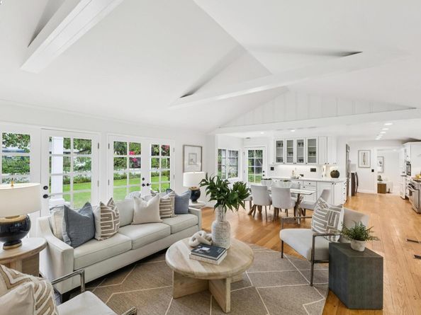 55 Cora Ct, Walnut Creek CA 94597