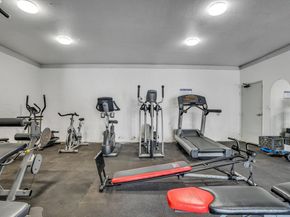 332 Philip Dr 303, Daly City CA 94015