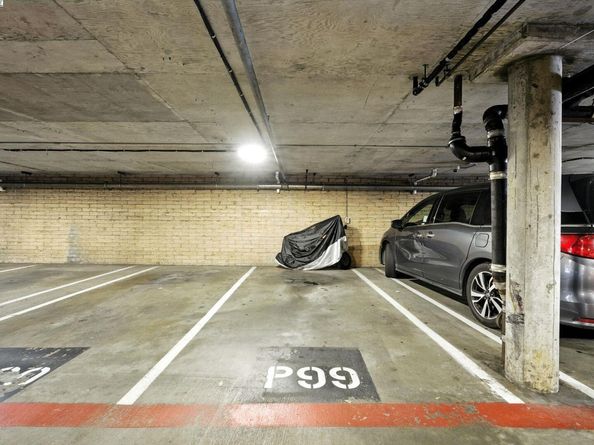 332 Philip Dr 303, Daly City CA 94015