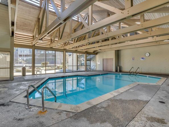 332 Philip Dr 303, Daly City CA 94015