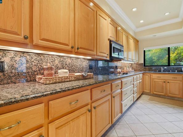 3711 Terra Granada Dr 1A, Walnut Creek CA 94595
