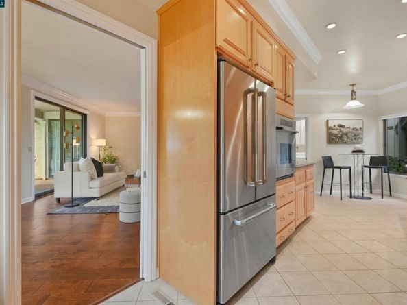 3711 Terra Granada Dr 1A, Walnut Creek CA 94595