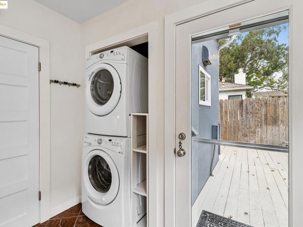4125 Kuhnle Ave, Oakland CA 94605