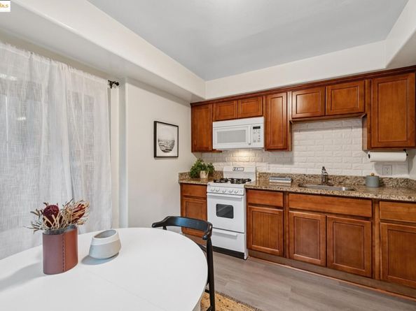 4125 Kuhnle Ave, Oakland CA 94605