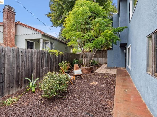 4125 Kuhnle Ave, Oakland CA 94605
