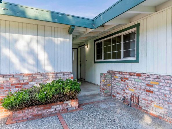 2570 Brian Rd, San Pablo CA 94806